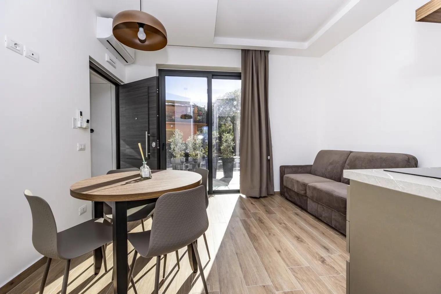 Aparthotel La Brisa Capo dʼOrlando Zewnętrze zdjęcie