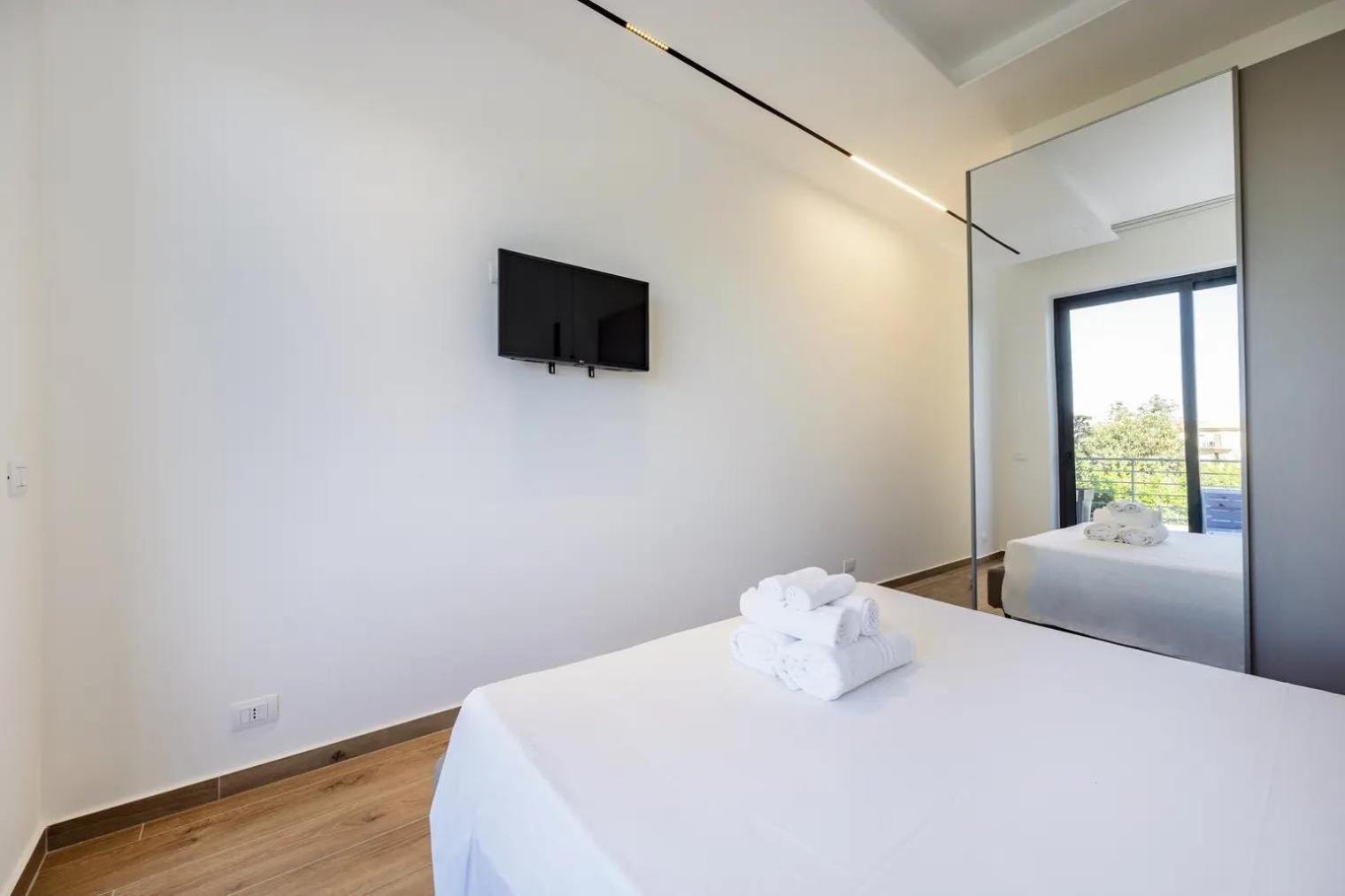 Aparthotel La Brisa Capo dʼOrlando Zewnętrze zdjęcie