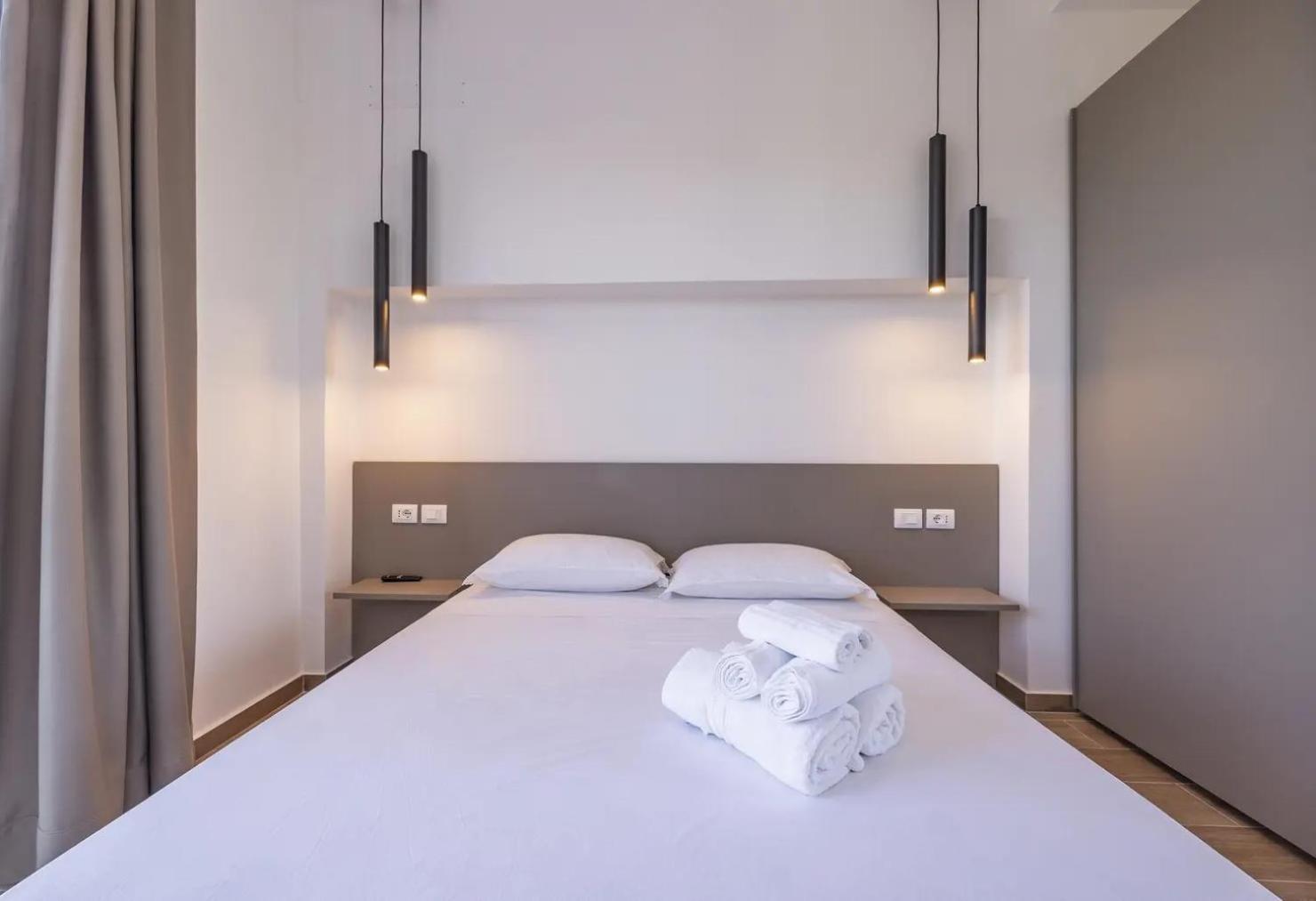 Aparthotel La Brisa Capo dʼOrlando Zewnętrze zdjęcie