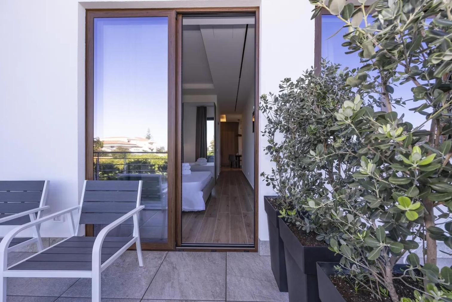 Aparthotel La Brisa Capo dʼOrlando Zewnętrze zdjęcie